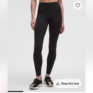 Lululemon Like New EverLux Wunder Under Leggings